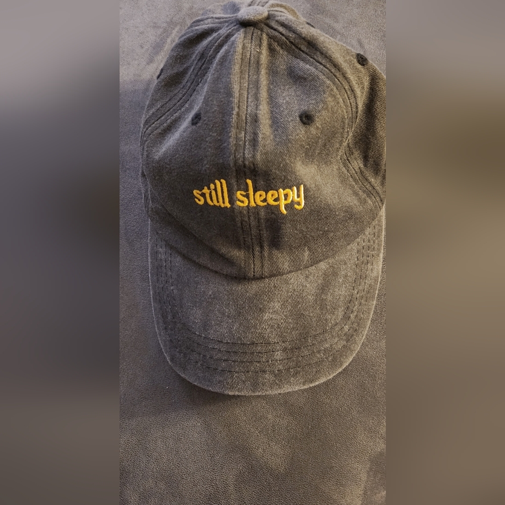 NEW - HAT, BASEBALL CAP - still sleepy